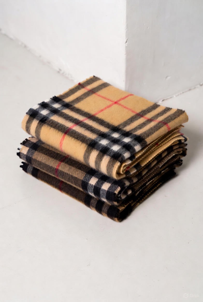 Sciarpe Burberry Vintage ingrosso AUTENTICHE 100%